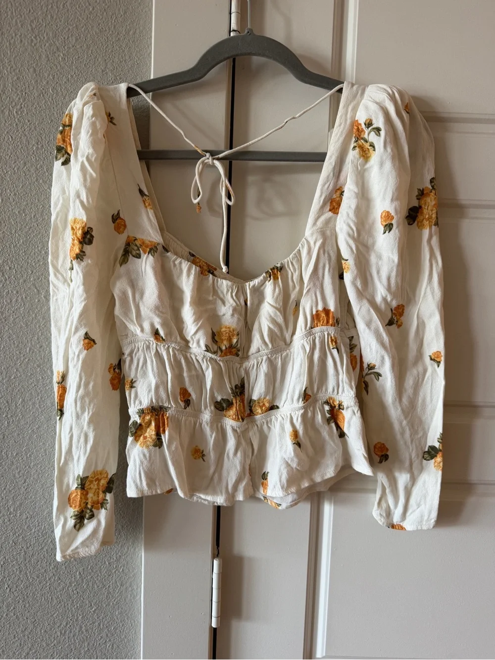 Reformation Plath in Constance Cream Floral Blouse Size Small Sweetheart